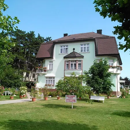 Eva Villa-2
